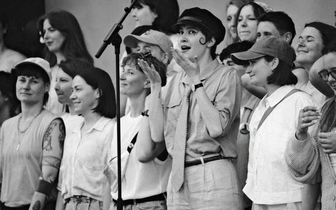 Queer Music Festival / 23. bis 26. April 2026 – CHORKONZERT mit den D-DUR DYKES am 26.04.26 im Westkreuz