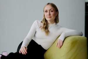 SpeakEasy | mit Ruth-Maria Thomas – die einzige Literaturshow, die Fakten, Fiktion und Fusel mixt!